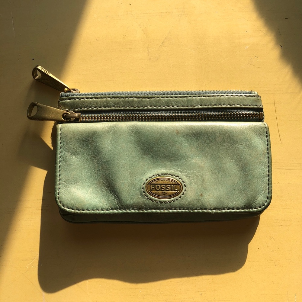 Turquoise Fossil Wallet - image 1